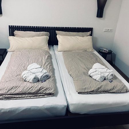 Free Apartment - Ermstal Bad Urach Ngoại thất bức ảnh